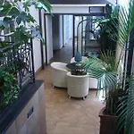 酒店 帕拉索阿拉巴迪耶里酒店 4*