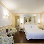 帕拉索阿拉巴迪耶里酒店 4*