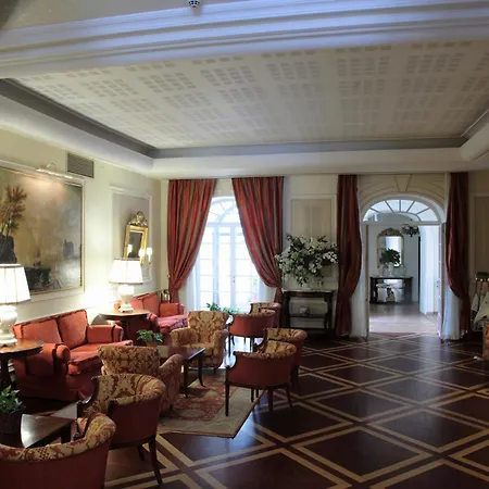 Palazzo Alabardieri מלון