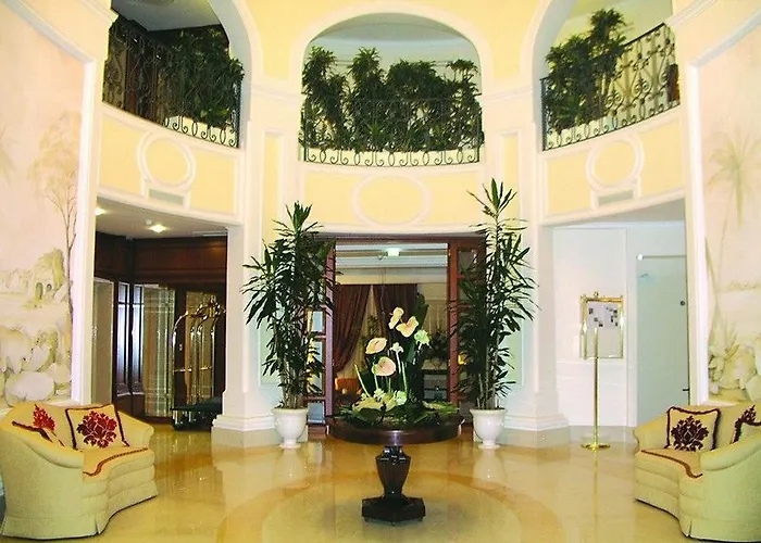 Hotell Palazzo Alabardieri Neapel