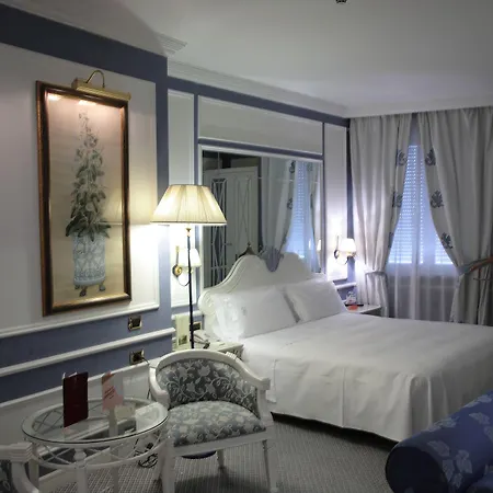 Hotel Palazzo Alabardieri