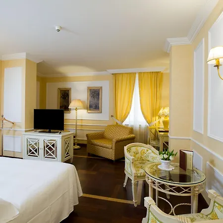Hotel Palazzo Alabardieri Naples