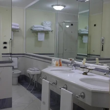 Palazzo Alabardieri Отель 4*