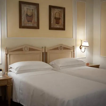 Palazzo Alabardieri Hotel 4*