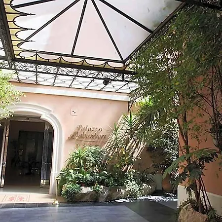 Palazzo Alabardieri Szálloda Nápoly