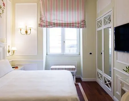 Palazzo Alabardieri Hotel 4*
