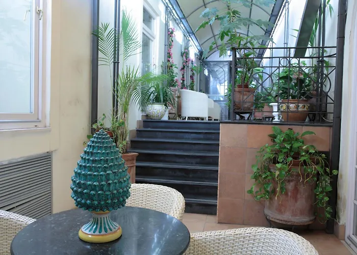 Hotel Palazzo Alabardieri Neapol
