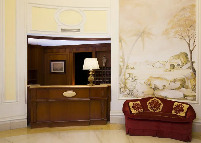 Palazzo Alabardieri 4*