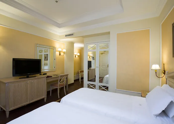 Hotel Palazzo Alabardieri 4*