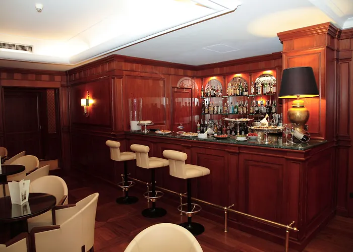 Palazzo Alabardieri Hotel Neapol