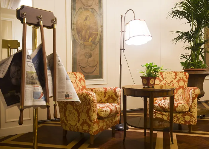 Palazzo Alabardieri 4*