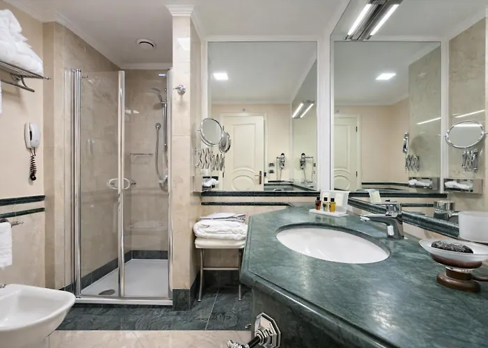 Hotel Palazzo Alabardieri