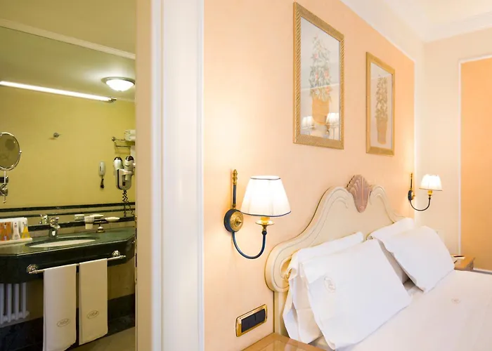 Hotel Palazzo Alabardieri 4*