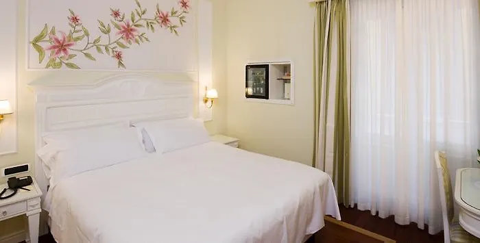 Otel Palazzo Alabardieri Napoli