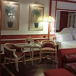 Palazzo Alabardieri Hotel
