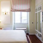 Palazzo Alabardieri Hotel 4*