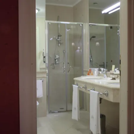 팔라쪼 알바르디에리