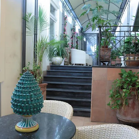 Hotel Palazzo Alabardieri Nápoles