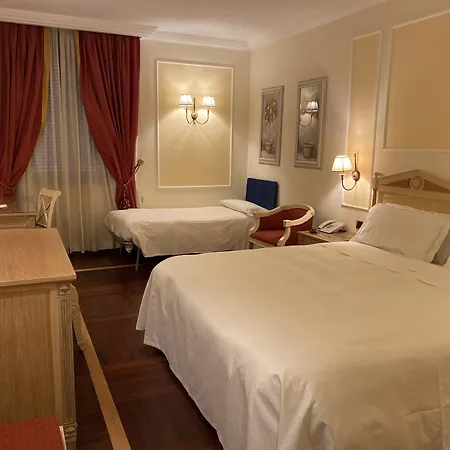 팔라쪼 알바르디에리