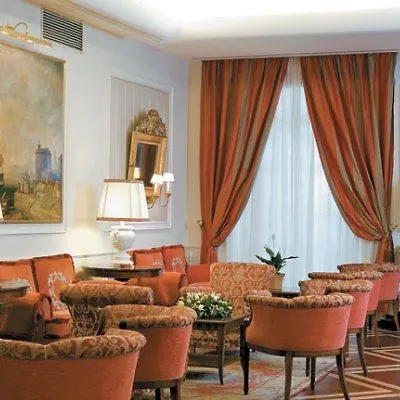 Palazzo Alabardieri Neapel