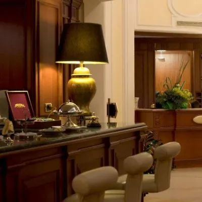 Hotel Palazzo Alabardieri